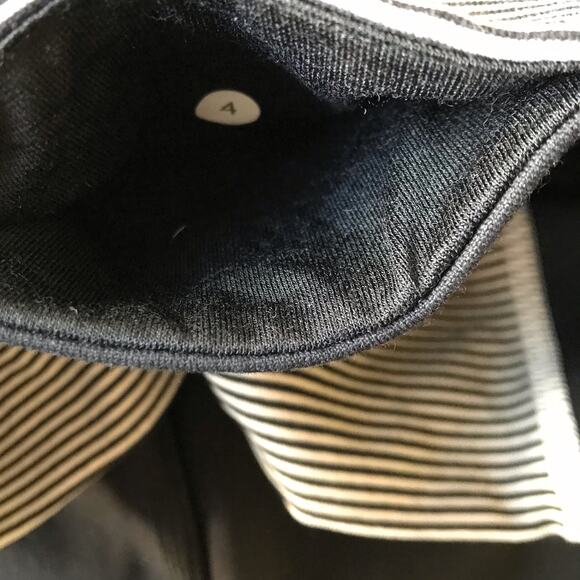 Lululemon Gather and Crow Crops Capris Leggings Size 4 Black Tonka Stripe Cashew - Picture 8 of 15